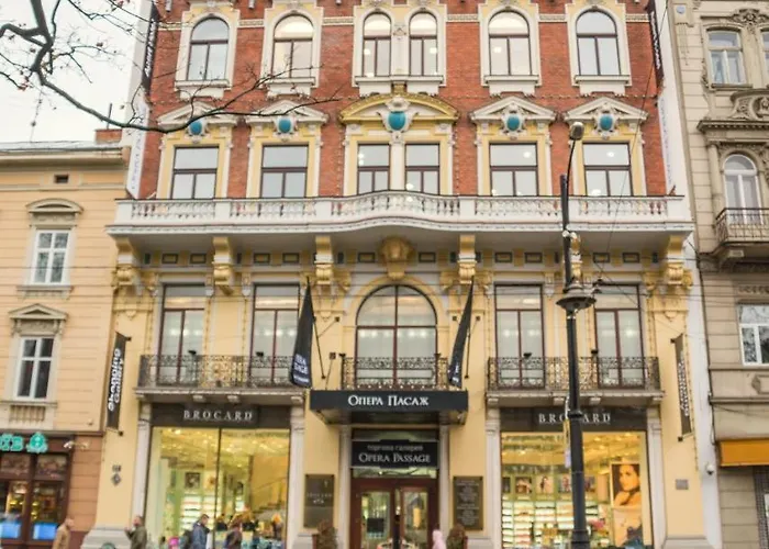 Opera Passage Hotel & Apartments